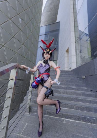 好姑娘4中汉字_在线电影免费观看