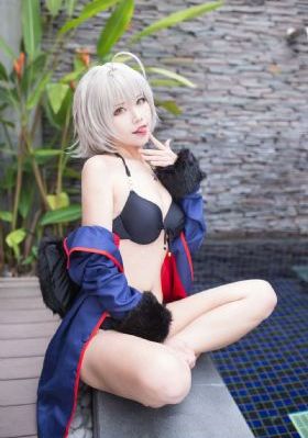 魔唇劫_4K电影在线看