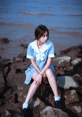 黑色皮肤上哭泣的女人_720在线视频播放