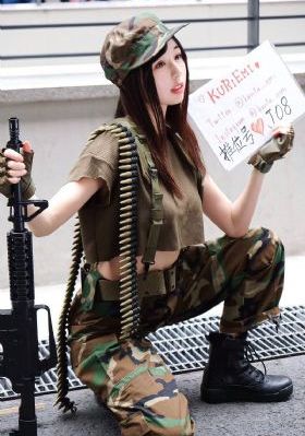 老校长不戴套玩新婚老师_BD英语HD高清在线观看